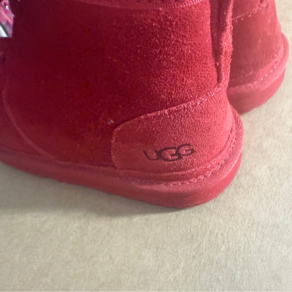UGG Big Kids NEUMEL II Boots Samba Red! Size 4 - Picture 4 of 8